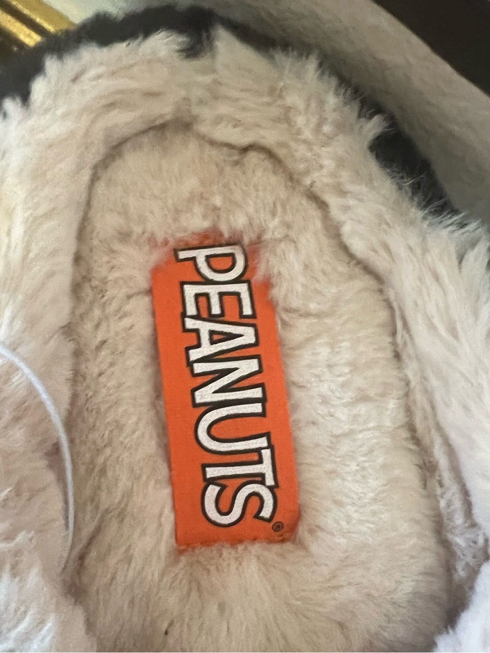 Snoopy Plush Halloween Pumpkin Slippers - Picture 3 of 6